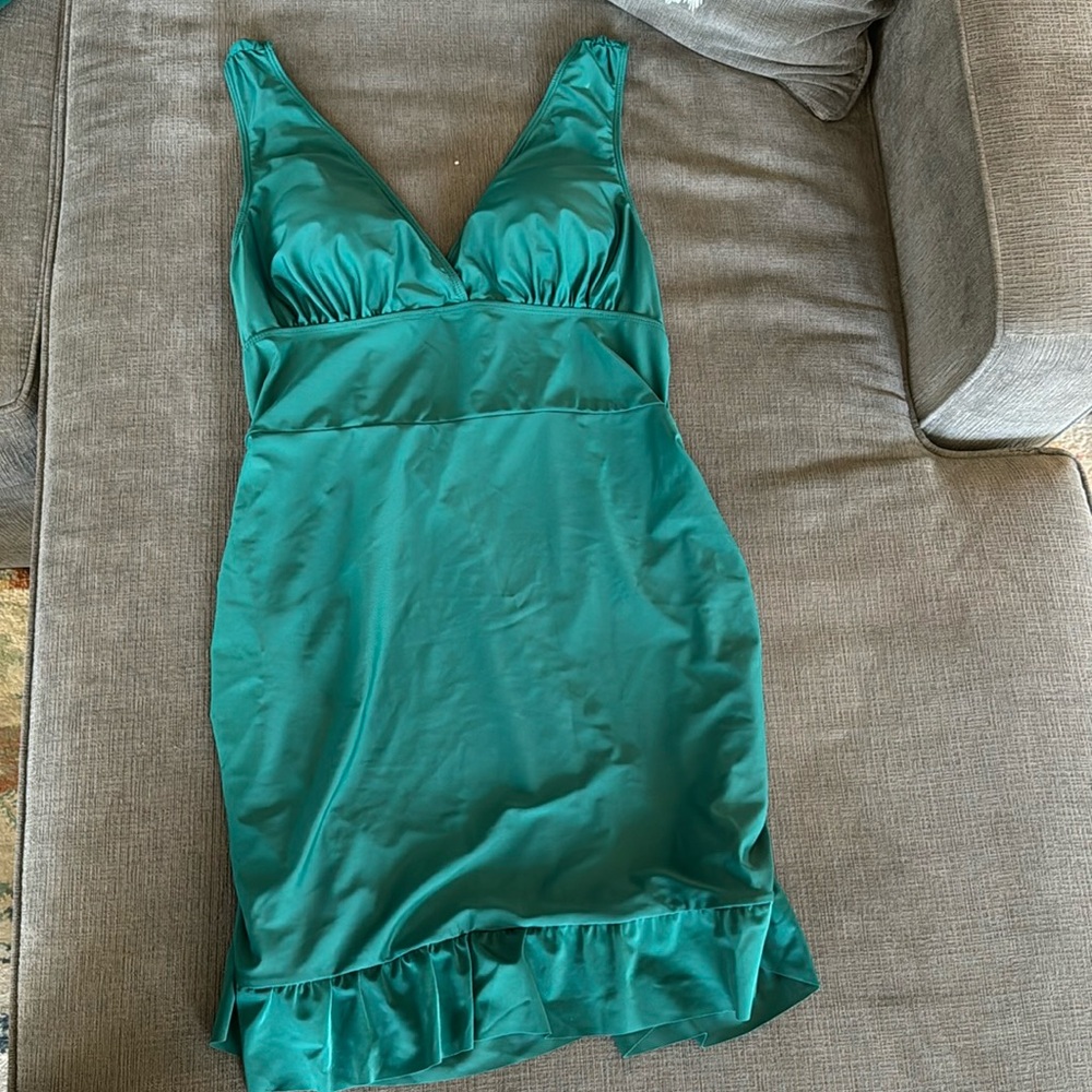 GREEN BATHING SUIT SET! SIZE 2xl